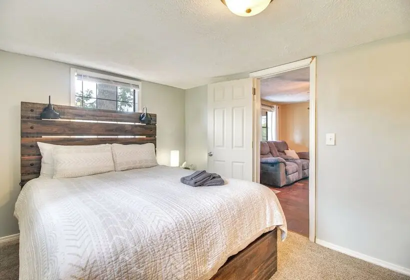 Half Mi To Marina: Pet Friendly Disney Home