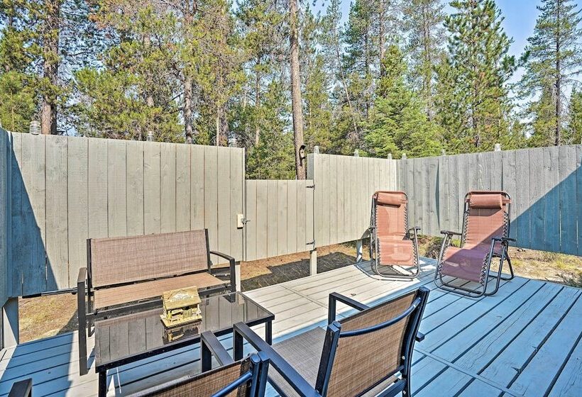 High Lakes Hideaway:  La Pine Fishing Cabin!