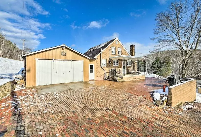 Hilltop Home W/ Grill, In Wayne Nat L Forest