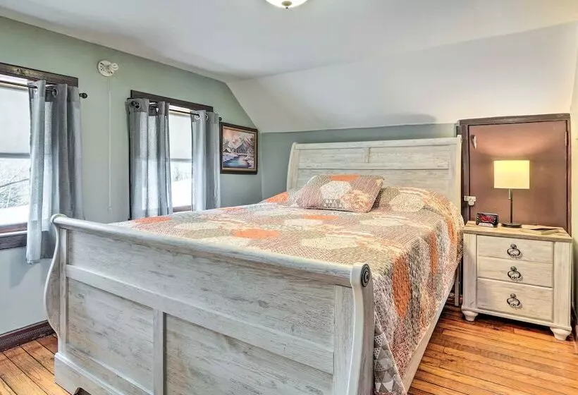 Hilltop Home W/ Grill, In Wayne Nat L Forest