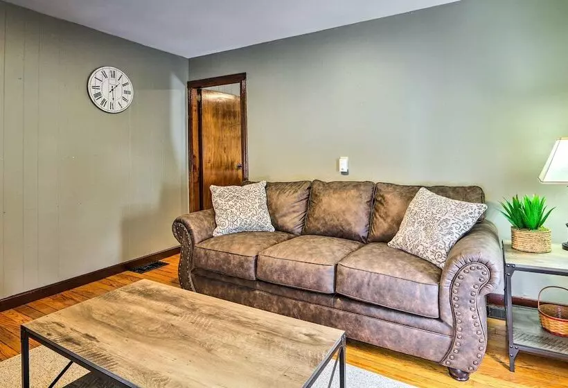 Hilltop Home W/ Grill, In Wayne Nat L Forest