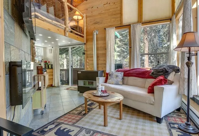 Idaho Springs Cabin W/ Hot Tub On Half Acre!