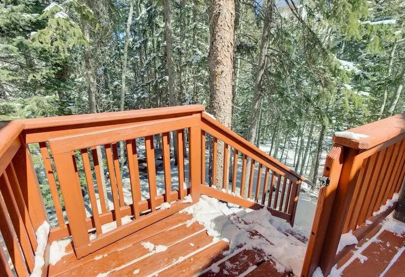Idaho Springs Cabin W/ Hot Tub On Half Acre!