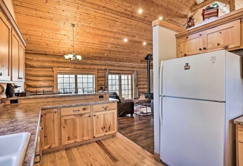 Idyllic Granby Cabin W/ Grill Near Town!