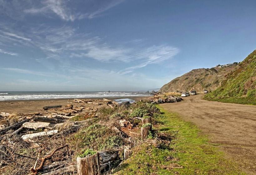 Irish Beach Cottage W/ Beach Access & Ocean Views
