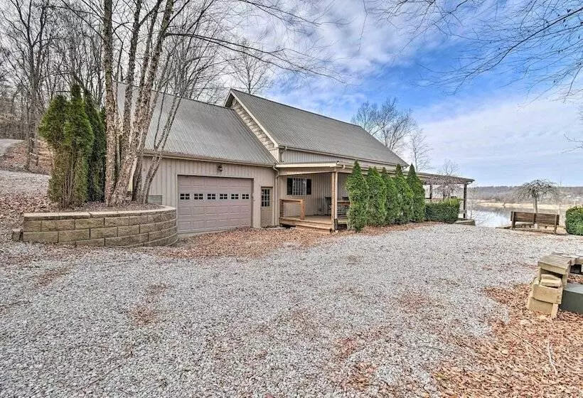 Lakefront Retreat W/ Views, Near Mammoth Cave!
