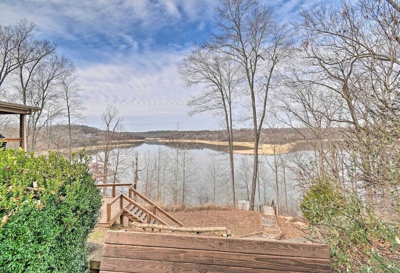 Lakefront Retreat W/ Views, Near Mammoth Cave!