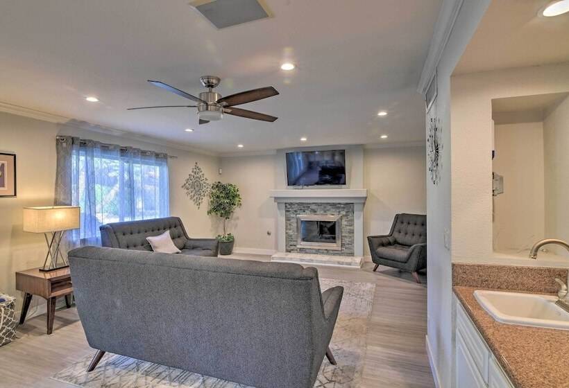 Las Vegas House W/ Pool & Hot Tub   1 Mi To Strip!