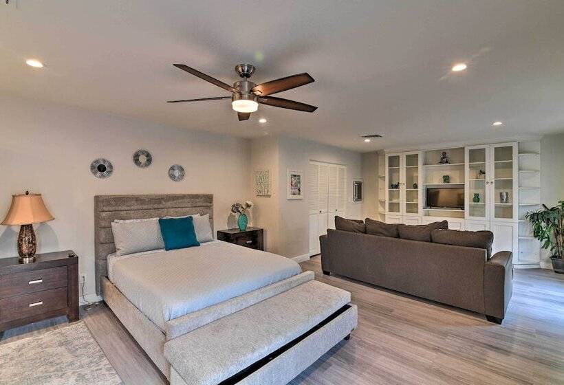 Las Vegas House W/ Pool & Hot Tub   1 Mi To Strip!