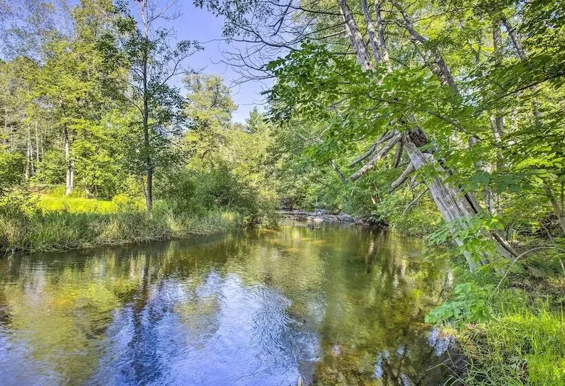 Little Manistee Riverfront Cabin W/ Fire Pit!