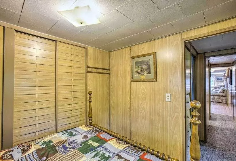 Little Manistee Riverfront Cabin W/ Fire Pit!