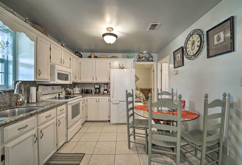 Deck & Pool Access: Long Island Village Escape!