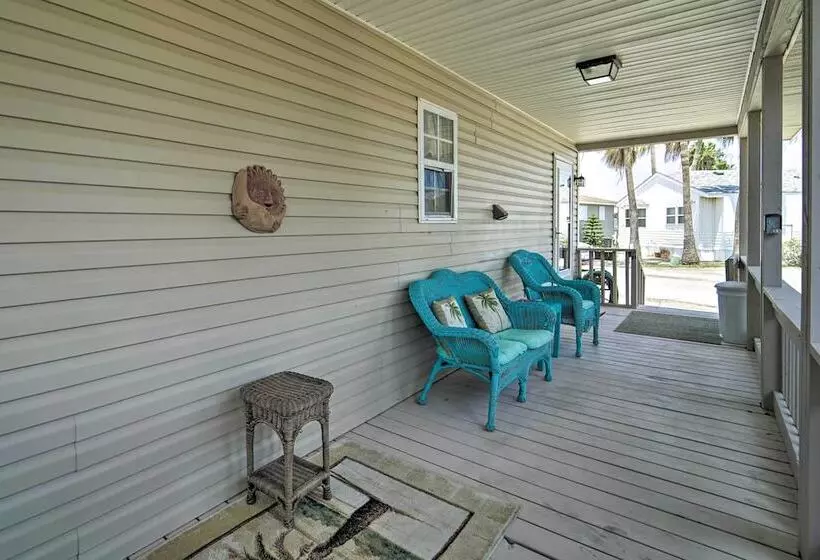 Deck & Pool Access: Long Island Village Escape!