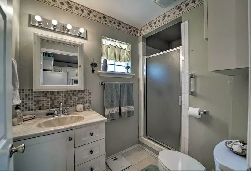 Deck & Pool Access: Long Island Village Escape!