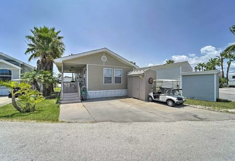 Deck & Pool Access: Long Island Village Escape!