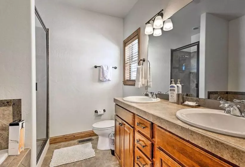 Luxe Rocky Mtn Retreat W/ Hot Tub   By Winter Park