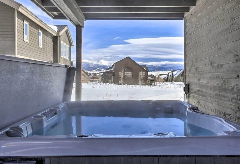 Luxe Rocky Mtn Retreat W/ Hot Tub By Winter Park
