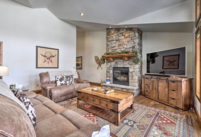 Luxe Rocky Mtn Retreat W/ Hot Tub By Winter Park