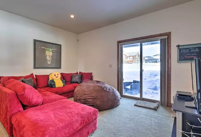 Luxe Rocky Mtn Retreat W/ Hot Tub   By Winter Park