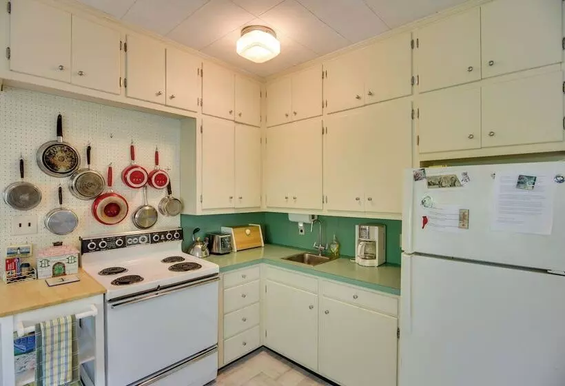 Mattapoisett Home On 7 Acres W/ Private Beach!