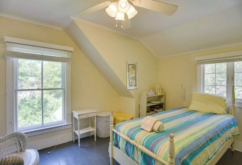 Mattapoisett Home On 7 Acres W/ Private Beach!