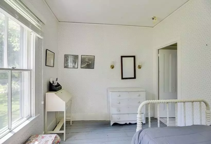 Mattapoisett Home On 7 Acres W/ Private Beach!