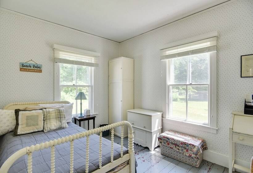 Mattapoisett Home On 7 Acres W/ Private Beach!