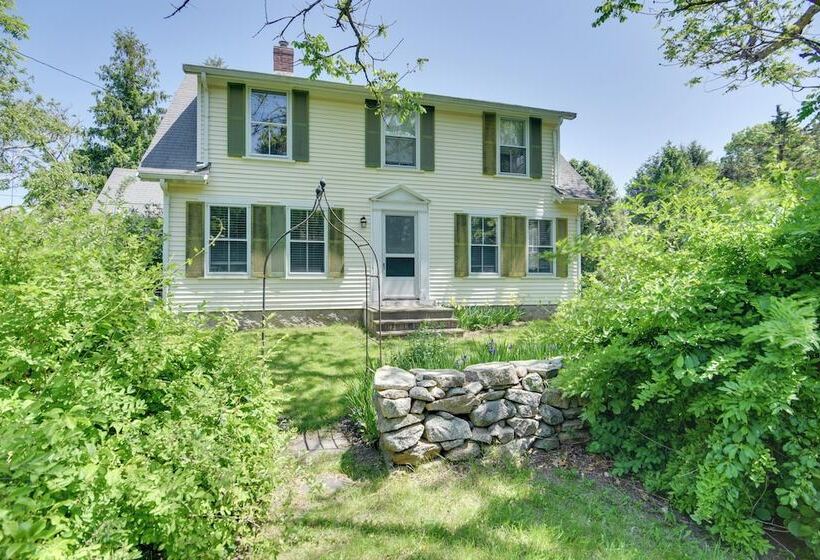 Mattapoisett Home On 7 Acres W/ Private Beach!