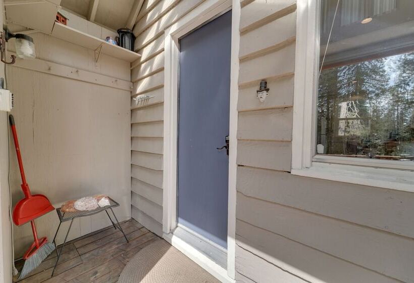 Mountain Cabin With Deck < 1 Mile To Ski Resort!