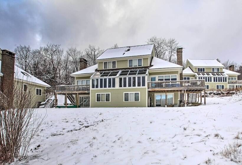 Spacious Ski In/out Black Mountain Home W/ Deck!