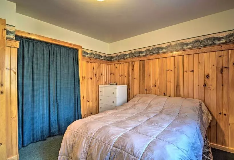 Orv, Snowmobiling & Hunting Cabin On Groomed Trail