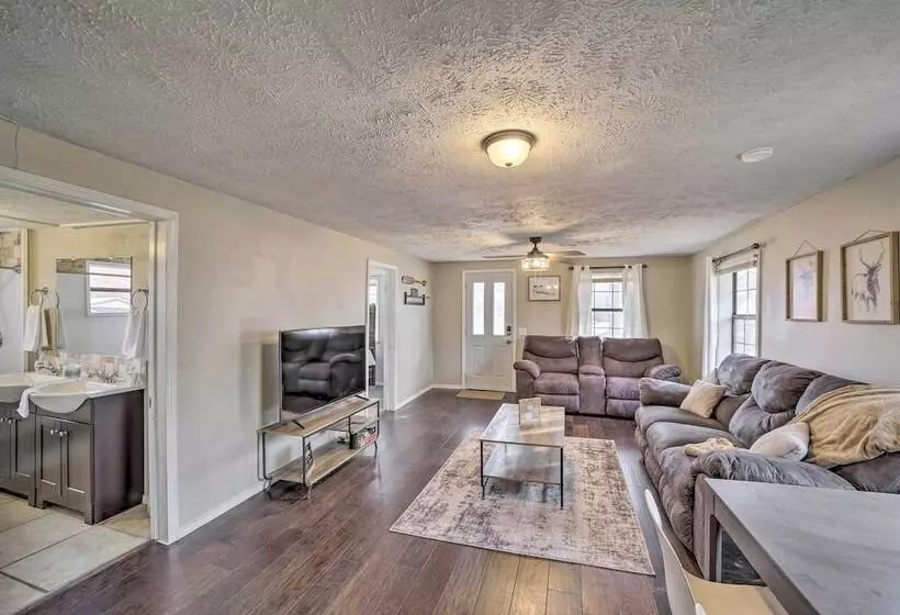 Half Mi To Marina: Pet Friendly Disney Home