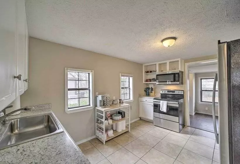 Half Mi To Marina: Pet Friendly Disney Home