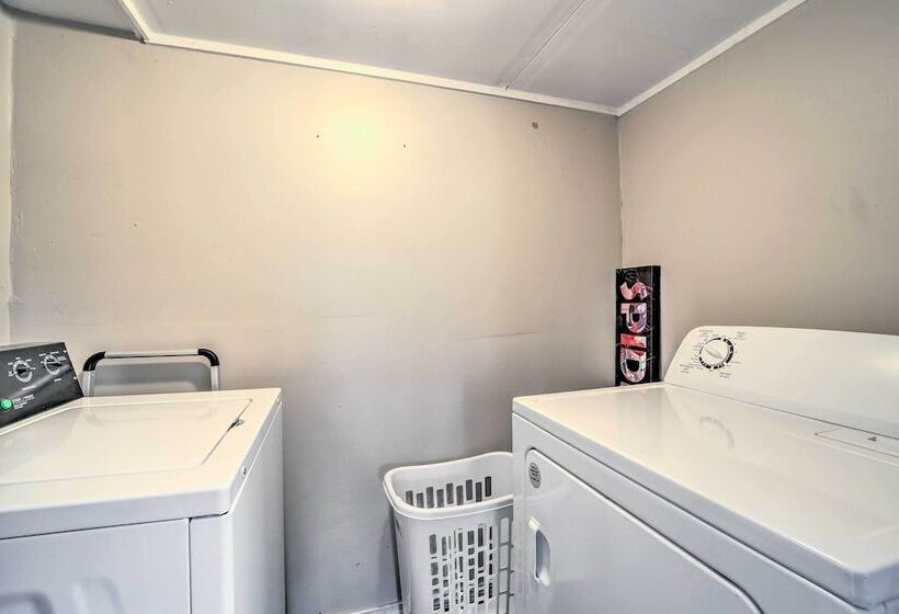 Half Mi To Marina: Pet Friendly Disney Home