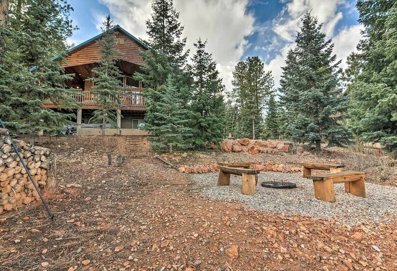 Picturesque Duck Creek Retreat W/ Fire Pit!