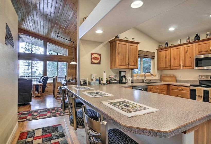 Picturesque Duck Creek Retreat W/ Fire Pit!