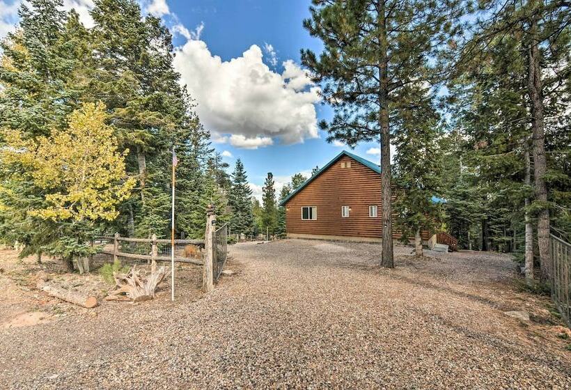Picturesque Duck Creek Retreat W/ Fire Pit!