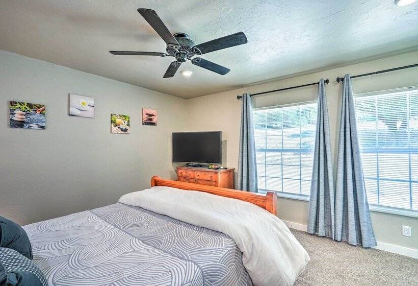 Fire Pit + Bbq: Wine Country Home In Placerville!