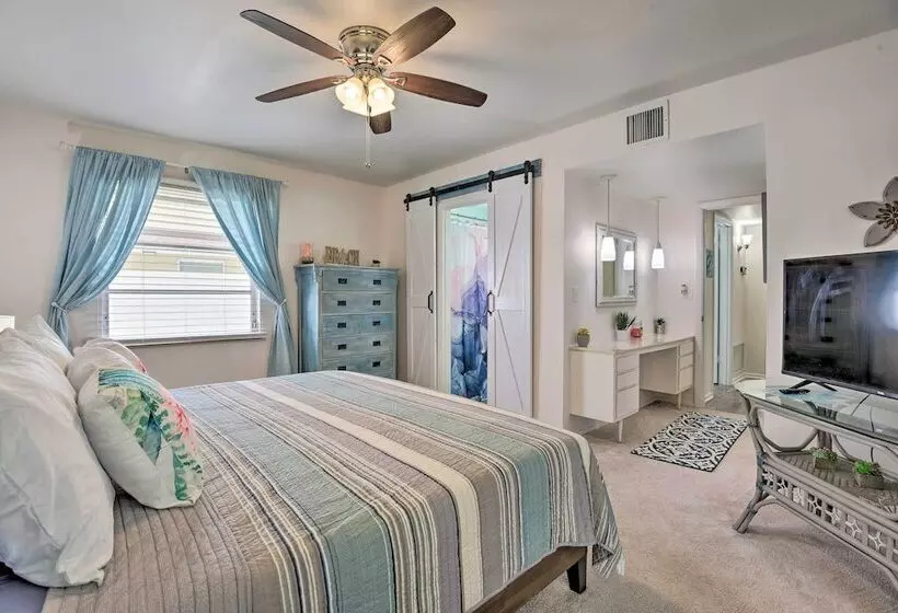 Ranch Style House W/ Pool Access In 55 + Community