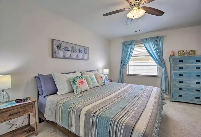 Ranch Style House W/ Pool Access In 55 + Community