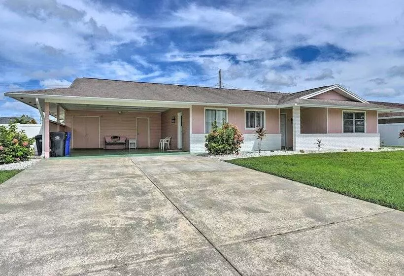 Ranch Style House W/ Pool Access In 55 + Community