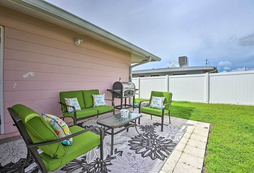 Ranch Style House W/ Pool Access In 55 + Community