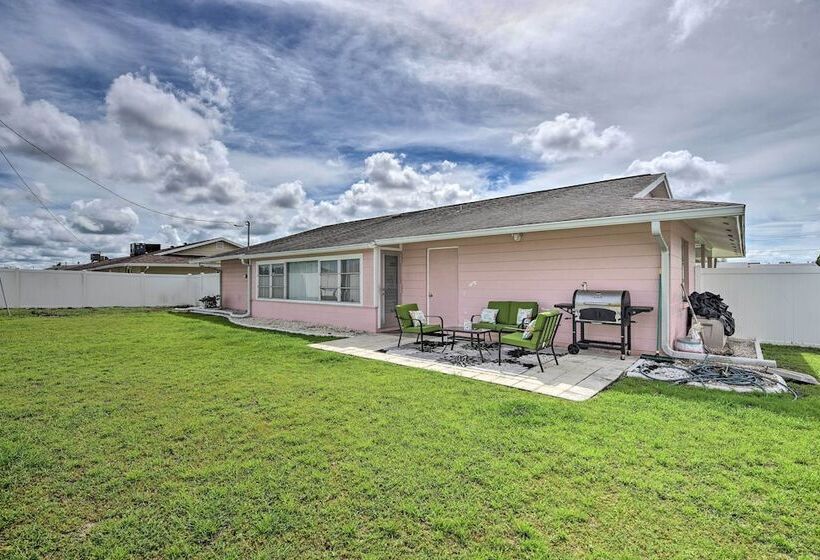 Ranch Style House W/ Pool Access In 55 + Community