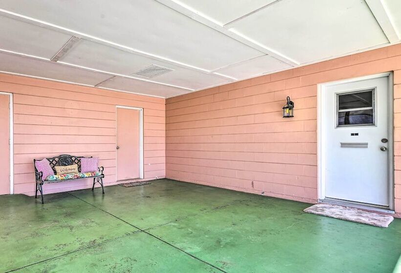 Ranch Style House W/ Pool Access In 55 + Community