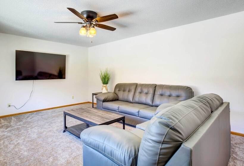 Rural Readstown House W/ Deck + Grill