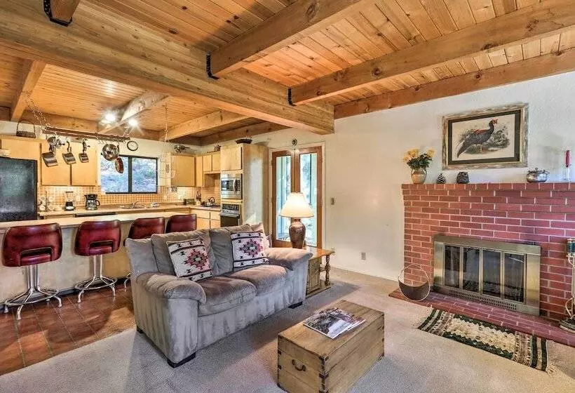 Rustic Truckee Cabin Near Donner Lake, Ski Resorts