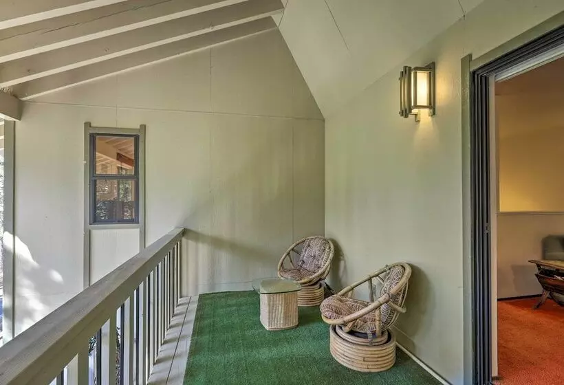 Rustic Truckee Cabin Near Donner Lake, Ski Resorts