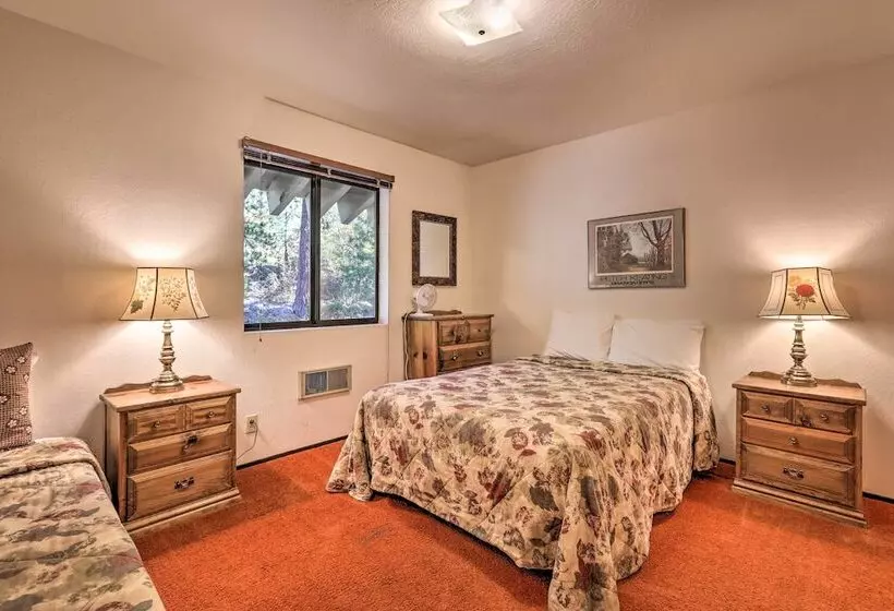 Rustic Truckee Cabin Near Donner Lake, Ski Resorts