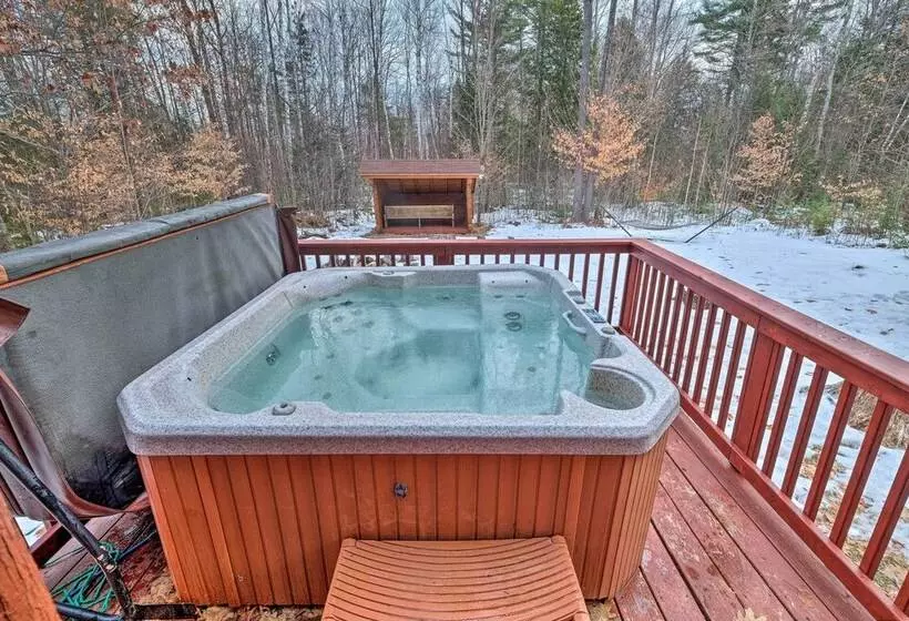 Secluded Johnsburg Retreat W/ Hot Tub & Fire Pit
