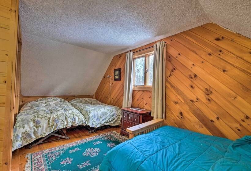 Secluded Johnsburg Retreat W/ Hot Tub & Fire Pit